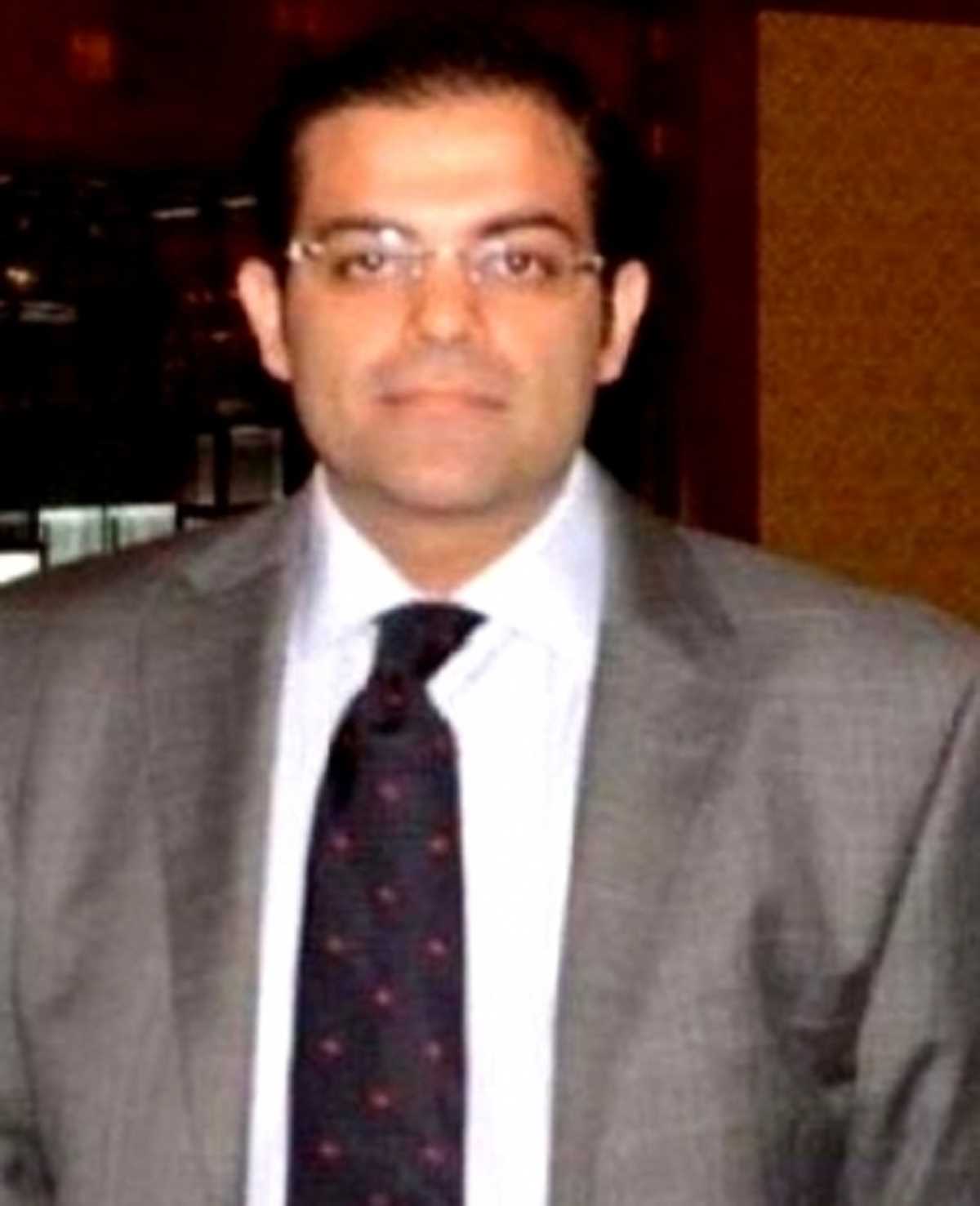 करप्शन के आरोपों का सामना करने शाहबाज शरीफ का बेटा सुलेमान लंदन से लौटा